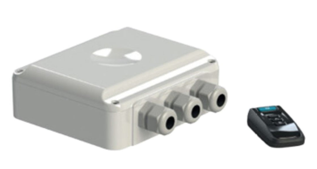 Kontrollboks uten trafo for 12V. Med fjernkontroll til hvite og fargede, Ikke dimbare lamper.